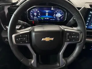 Chevrolet Silverado 1500 2023 4x4 LT 4dr Crew Cab 5.8 ft. SB w/2FL
