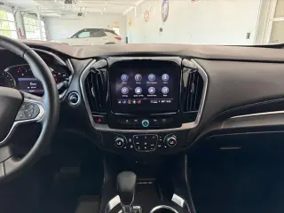 Chevrolet Traverse 2023 4x4 LT Cloth 4dr SUV