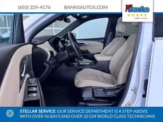 Chevrolet Traverse 2023 4x4 LS 4dr SUV w/1LS