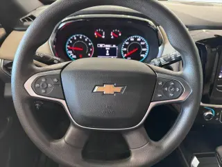 Chevrolet Traverse 2023 4x4 LS 4dr SUV w/1LS
