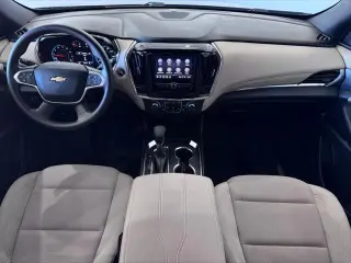 Chevrolet Traverse 2023 4x4 LS 4dr SUV w/1LS
