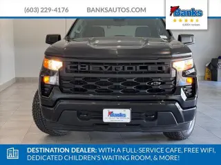 Chevrolet Silverado 1500 2023 4x4 Custom 4dr Crew Cab 5.8 ft. SB