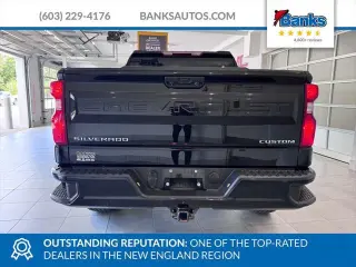 Chevrolet Silverado 1500 2023 4x4 Custom 4dr Crew Cab 5.8 ft. SB