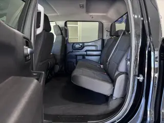 Chevrolet Silverado 1500 2023 4x4 Custom 4dr Crew Cab 5.8 ft. SB