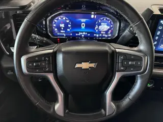 Chevrolet Silverado 1500 2023 4x4 LT 4dr Crew Cab 5.8 ft. SB w/2FL