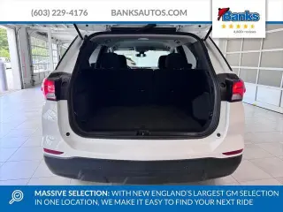 Chevrolet Equinox 2022 4x4 LS 4dr SUV w/1LS