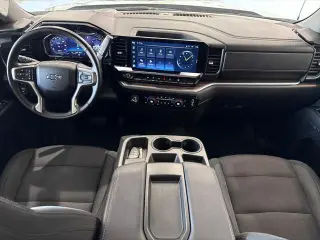 Chevrolet Silverado 1500 2023 4x4 RST 4dr Crew Cab 5.8 ft. SB