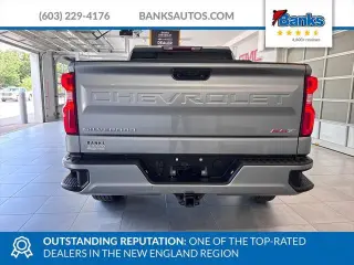Chevrolet Silverado 1500 2023 4x4 RST 4dr Crew Cab 5.8 ft. SB