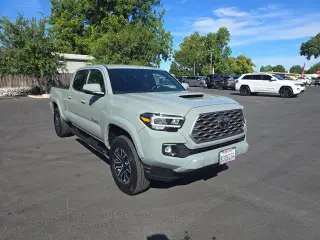 Toyota Tacoma 2022 4x4 TRD Sport 4dr Double Cab 6.1 ft LB