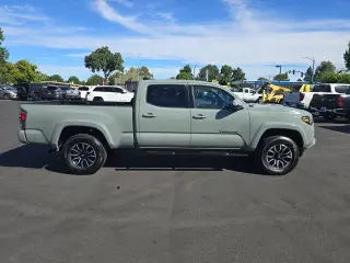 Toyota Tacoma 2022 4x4 TRD Sport 4dr Double Cab 6.1 ft LB