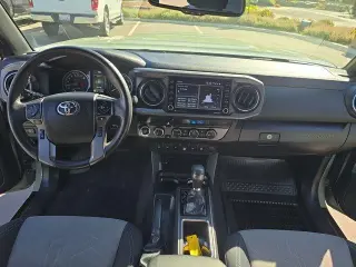 Toyota Tacoma 2022 4x4 TRD Sport 4dr Double Cab 6.1 ft LB