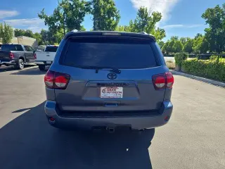 Toyota Sequoia 2019 4x4 SR5 4dr SUV