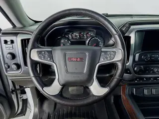 GMC Sierra 1500 2018 4x4 SLT 4dr Crew Cab 5.8 ft. SB