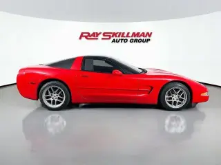 Chevrolet Corvette 2004 2dr Coupe