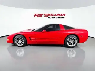 Chevrolet Corvette 2004 2dr Coupe