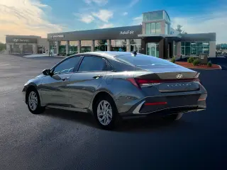 Hyundai ELANTRA 2024 SEL 4dr Sedan