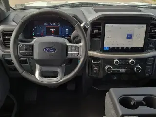 Ford F-150 2025 4x2 XLT 4dr SuperCrew 5.5 ft. SB