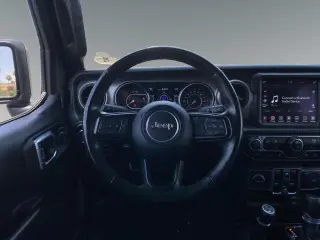 Jeep Gladiator 2021