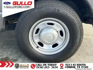 Ford F-250 Super Duty 2023 4x2 XL 2dr Regular Cab 8 ft. LB Pickup