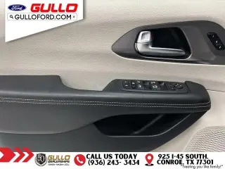 Chrysler Pacifica 2023 Touring L 4dr Mini-Van