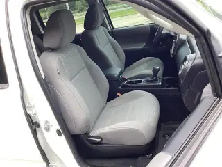 Toyota Tacoma 2023 4x4 SR V6 4dr Double Cab 5.0 ft SB