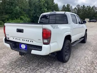 Toyota Tacoma 2023 4x4 SR V6 4dr Double Cab 5.0 ft SB