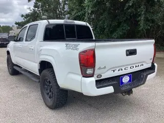 Toyota Tacoma 2023 4x4 SR V6 4dr Double Cab 5.0 ft SB