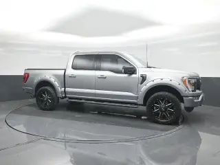 Ford F-150 2022 4x4 XL 4dr SuperCrew 5.5 ft. SB