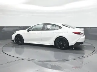 Toyota Camry 2025 SE 4dr Sedan