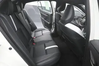 Toyota Camry 2025 SE 4dr Sedan
