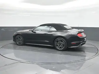 Ford Mustang 2019 EcoBoost 2dr Convertible