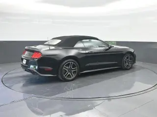 Ford Mustang 2019 EcoBoost 2dr Convertible
