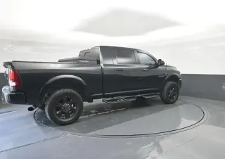 Ram 2500 2018 4x4 Laramie 4dr Mega Cab 6.3 ft. SB Pickup