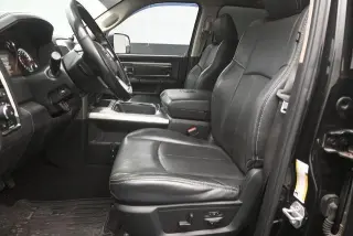 Ram 2500 2018 4x4 Laramie 4dr Mega Cab 6.3 ft. SB Pickup