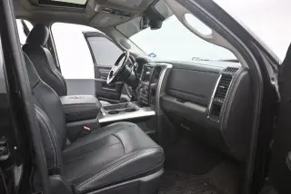 Ram 2500 2018 4x4 Laramie 4dr Mega Cab 6.3 ft. SB Pickup