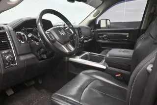 Ram 2500 2018 4x4 Laramie 4dr Mega Cab 6.3 ft. SB Pickup