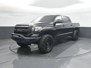 Toyota Tundra 2015 4x4 SR5 4dr CrewMax Cab Pickup SB (5.7L V8 FFV)