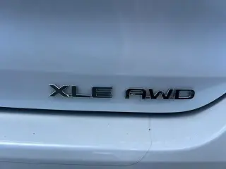 Toyota Highlander 2022 AWD XLE 4dr SUV
