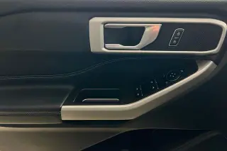 Ford Explorer 2022 AWD XLT 4dr SUV