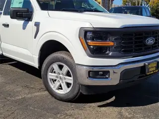Ford F-150 2025 4x2 XL 2dr Regular Cab 8 ft. LB