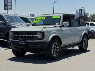 Ford Bronco 2024 4x4 Outer Banks 4dr SUV