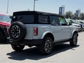 Ford Bronco 2024 4x4 Outer Banks 4dr SUV