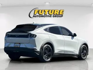 Ford Mustang Mach-E 2022 Select 4dr SUV