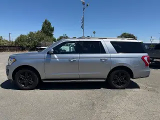 Ford Expedition MAX 2021 4x4 XLT 4dr SUV
