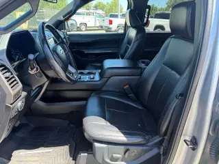 Ford Expedition MAX 2021 4x4 XLT 4dr SUV
