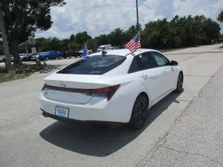 Hyundai ELANTRA 2022 SEL 4dr Sedan