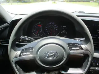 Hyundai ELANTRA 2022 SEL 4dr Sedan