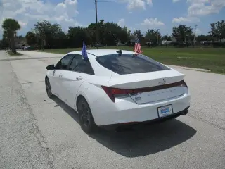 Hyundai ELANTRA 2022 SEL 4dr Sedan
