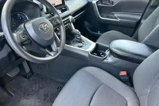 Toyota RAV4 Hybrid 2024 AWD LE 4dr SUV