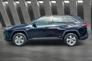 Toyota RAV4 Hybrid 2024 AWD LE 4dr SUV